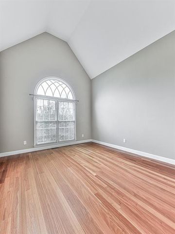 770 Heathland Drive, Roswell, GA 30075