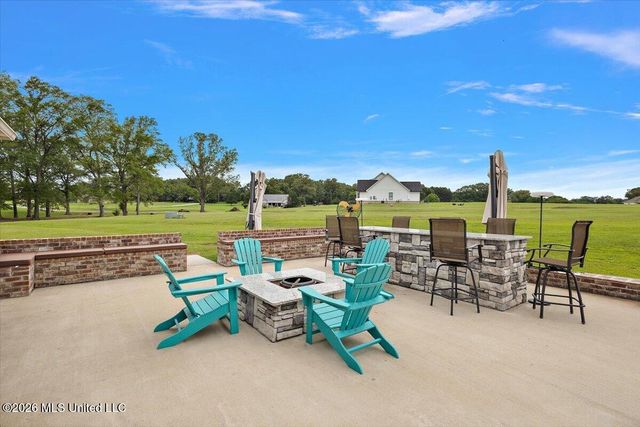 140 Winchester Drive, Flora, MS 39071