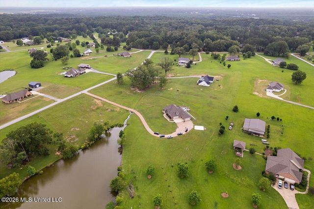 140 Winchester Drive, Flora, MS 39071