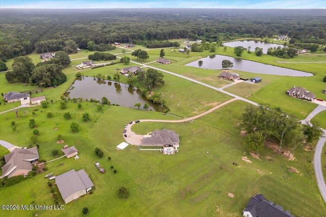 140 Winchester Drive, Flora, MS 39071