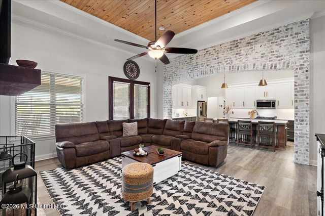 140 Winchester Drive, Flora, MS 39071
