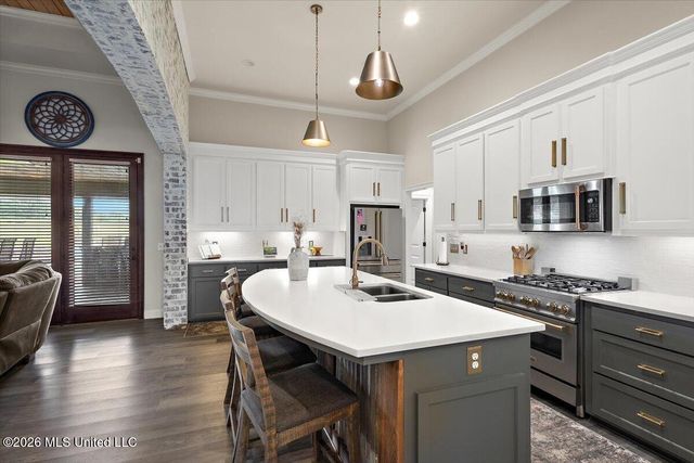 140 Winchester Drive, Flora, MS 39071