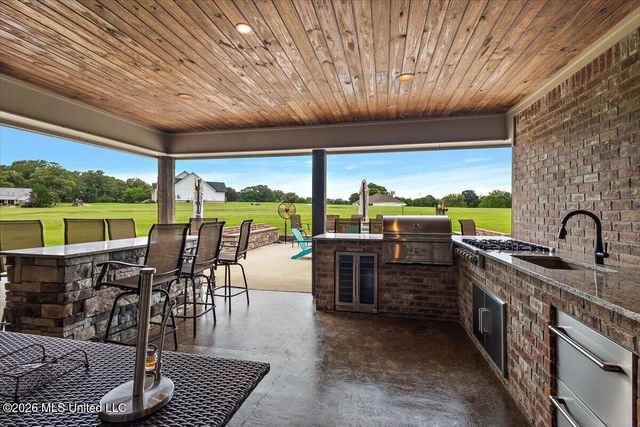 140 Winchester Drive, Flora, MS 39071