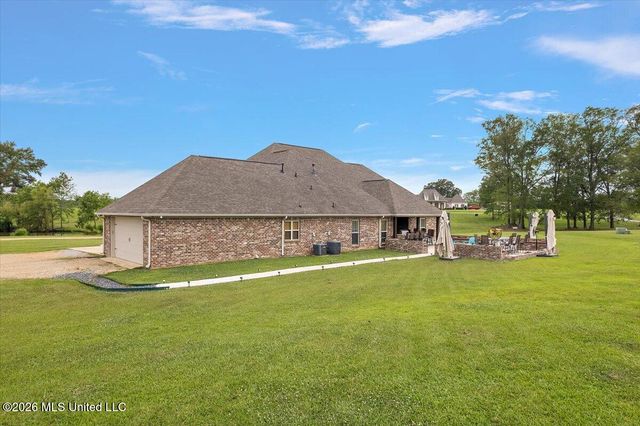 140 Winchester Drive, Flora, MS 39071