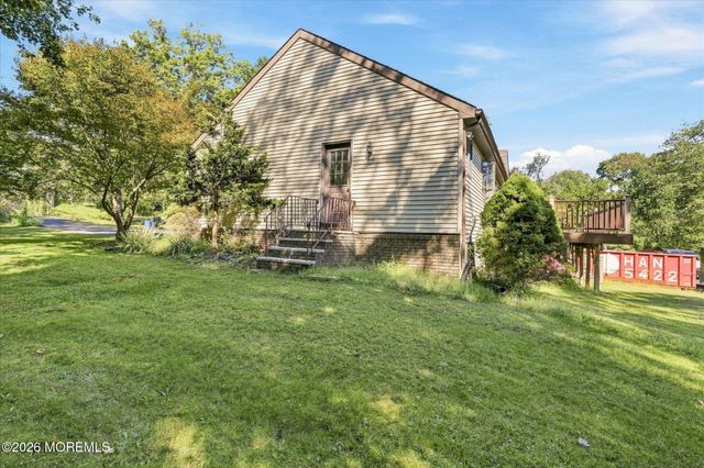 179 School Road E, Marlboro, NJ 07746