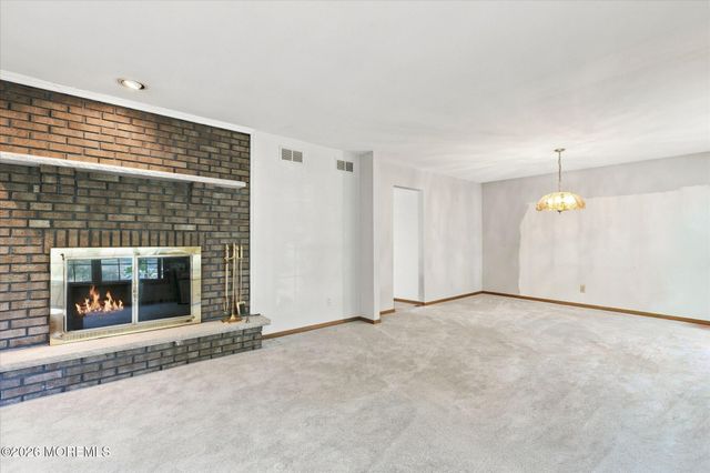 179 School Road E, Marlboro, NJ 07746