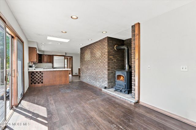 179 School Road E, Marlboro, NJ 07746