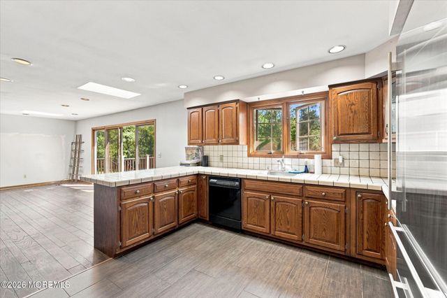179 School Road E, Marlboro, NJ 07746