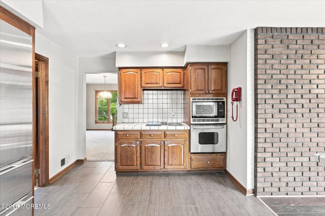 179 School Road E, Marlboro, NJ 07746