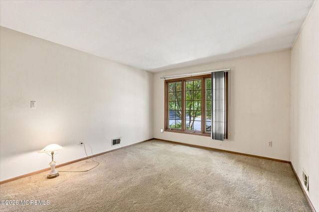 179 School Road E, Marlboro, NJ 07746