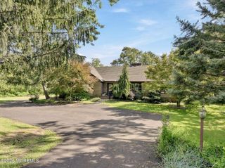179 School Road E, Marlboro, NJ 07746