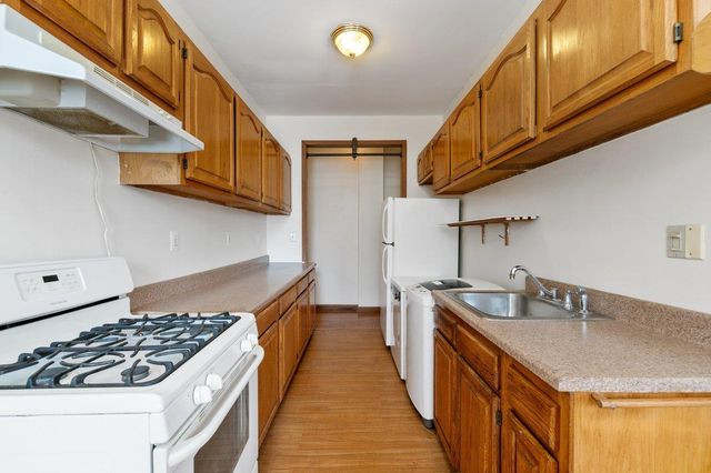 7119 Shore Road 2G, Brooklyn, NY 11209