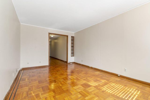 7119 Shore Road 2G, Brooklyn, NY 11209