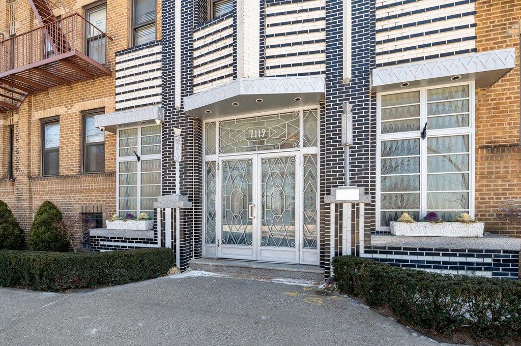 7119 Shore Road 2G, Brooklyn, NY 11209