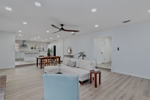 6885 N Park Drive, Shreveport, LA 71107