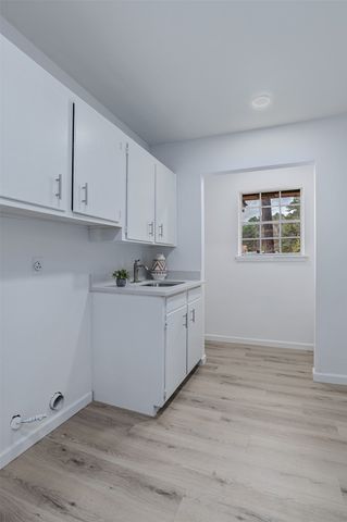 6885 N Park Drive, Shreveport, LA 71107