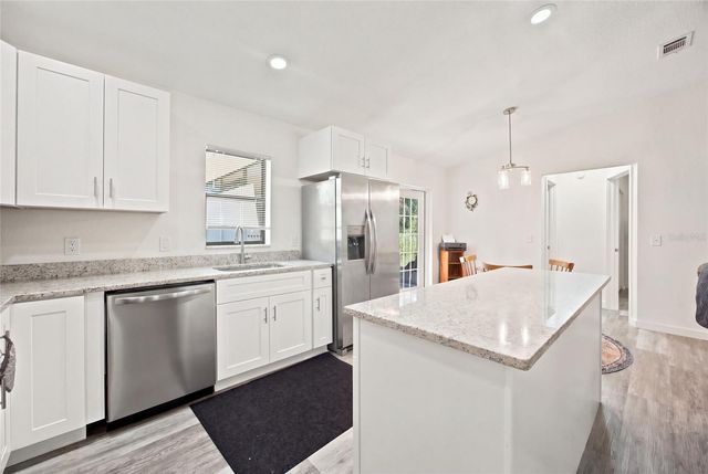 105 E HARVARD STREET, Inverness, FL 34452