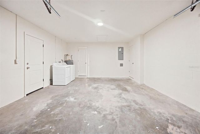 105 E HARVARD STREET, Inverness, FL 34452