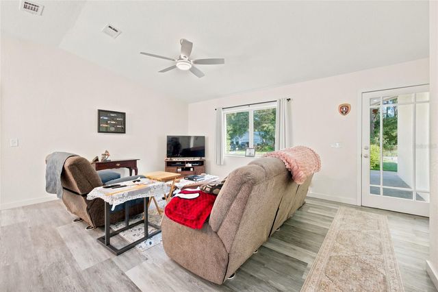 105 E HARVARD STREET, Inverness, FL 34452