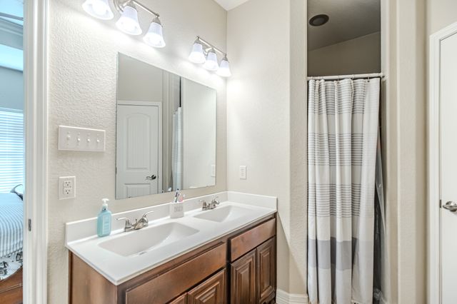 1008 Elk Ridge Drive, Stephenville, TX 76401