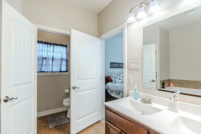 1008 Elk Ridge Drive, Stephenville, TX 76401