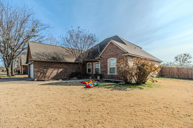 1008 Elk Ridge Drive, Stephenville, TX 76401