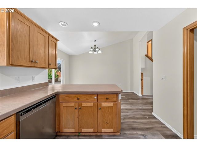 1437 Ne Grandhaven St, Mc Minnville, OR 97128