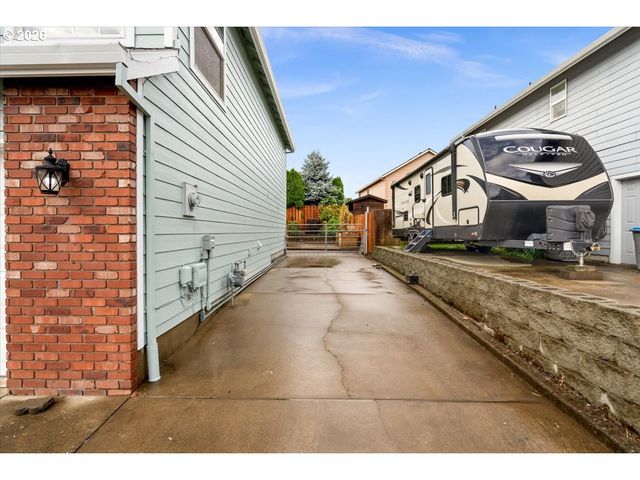 1437 Ne Grandhaven St, Mc Minnville, OR 97128