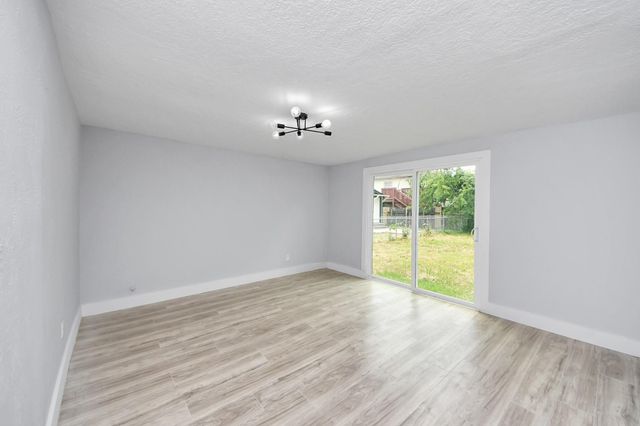 503 Schilling Street, Baytown, TX 77520