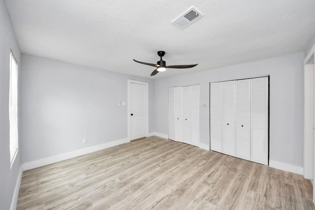 503 Schilling Street, Baytown, TX 77520