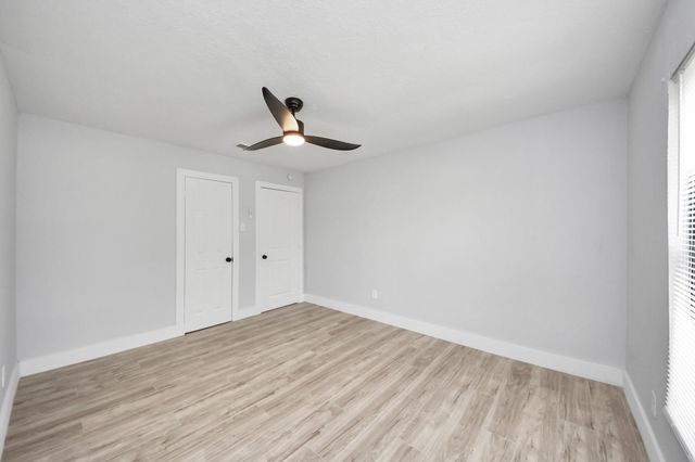 503 Schilling Street, Baytown, TX 77520