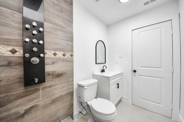 503 Schilling Street, Baytown, TX 77520