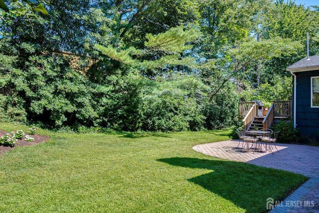 48 Frost Avenue, Edison, NJ 08820