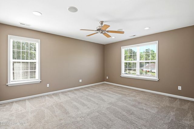 111 Skipping Stone Lane, Jacksonville, NC 28546