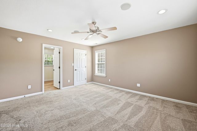 111 Skipping Stone Lane, Jacksonville, NC 28546