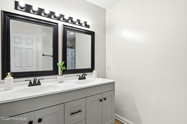 111 Skipping Stone Lane, Jacksonville, NC 28546