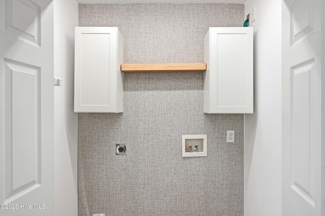 111 Skipping Stone Lane, Jacksonville, NC 28546