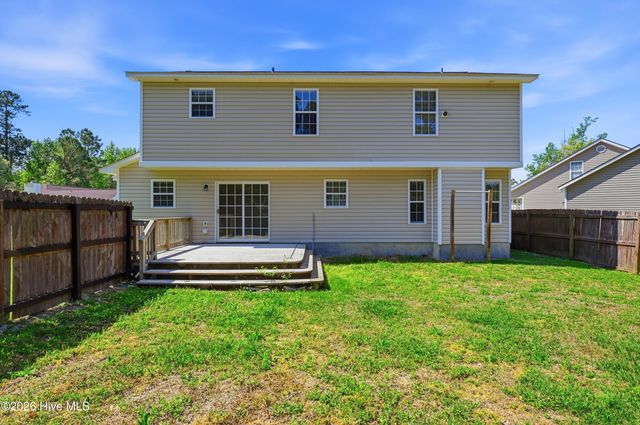 111 Skipping Stone Lane, Jacksonville, NC 28546