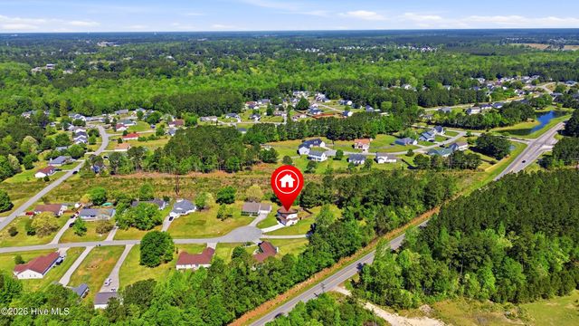 111 Skipping Stone Lane, Jacksonville, NC 28546