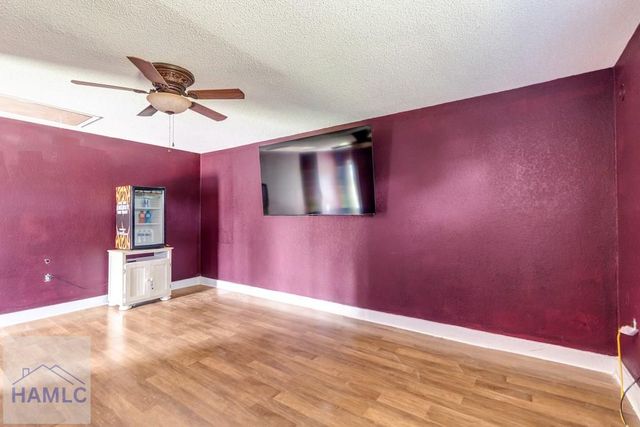 1956 Heathrow Drive, Hinesville, GA 31313