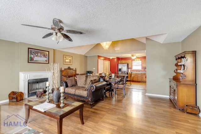 1956 Heathrow Drive, Hinesville, GA 31313