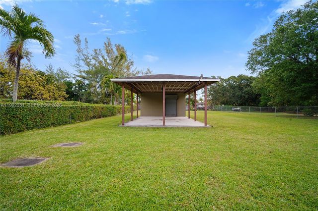 14031 NW 5th Avenue, Miami, FL 33168