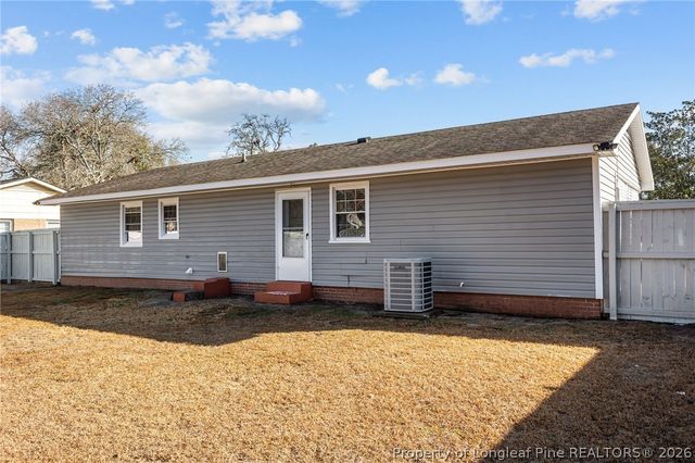 5915 Spinner Road, Hope Mills, NC 28348