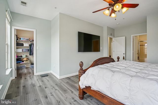 7706 CEDAR BRANCH DR, Gainesville, VA 20155