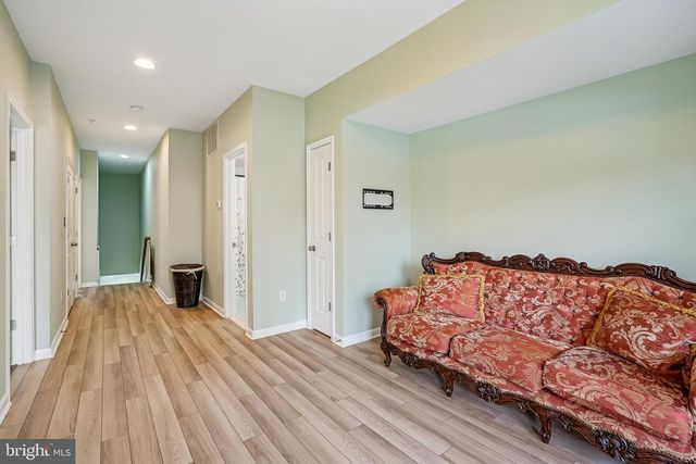 7706 CEDAR BRANCH DR, Gainesville, VA 20155