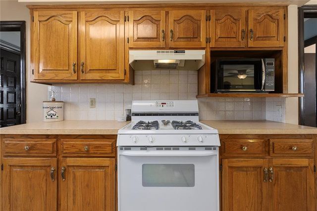 3405 NE 67Th Terrace, Gladstone, MO 64119