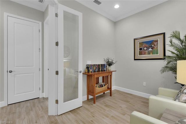 7110 Cayo Coco LN, Naples, FL 34113