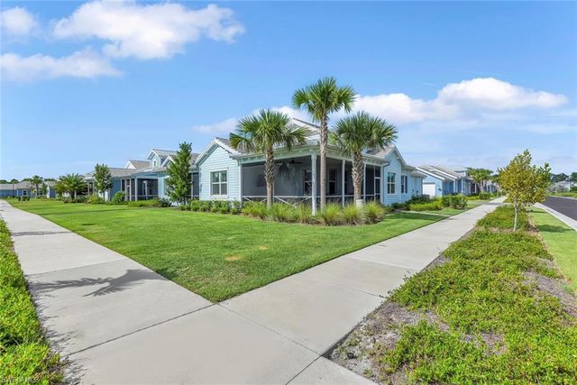 7110 Cayo Coco LN, Naples, FL 34113
