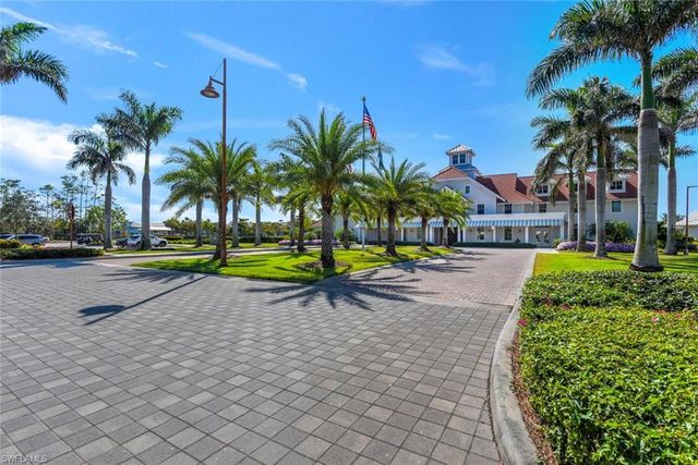 7110 Cayo Coco LN, Naples, FL 34113