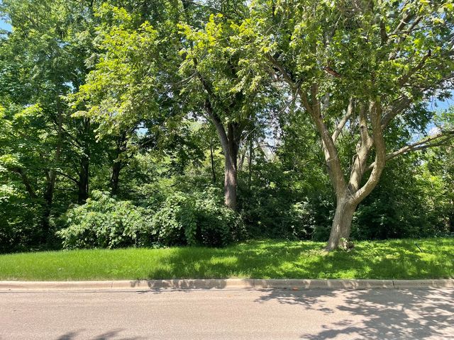 Lot 4 Manchester Avenue, Batavia, IL 60510